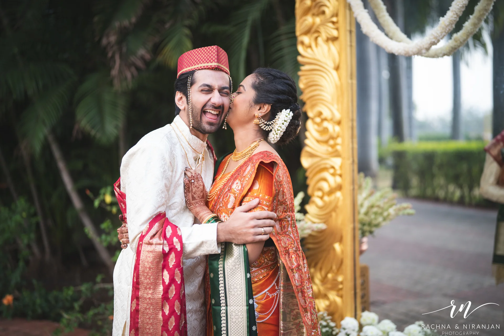 Candid wedding moments from Aniket & Harshali’s big day – Captured by top wedding photographers.