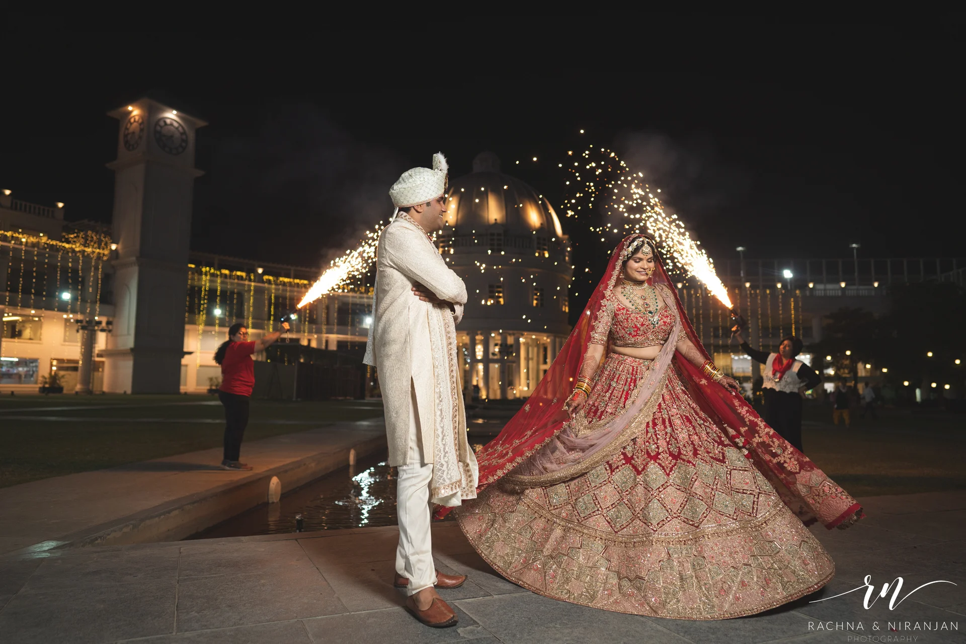 Best Wedding & Top Wedding , Pre-Wedding & Wedding Photographer in Pune, India