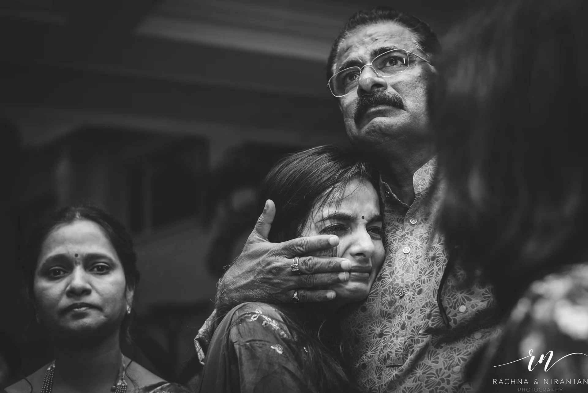 Family Members in Tears During Priyanka & Abhi’s Bidaai at Taj Gateway | Wedding Cinematographer in Pune