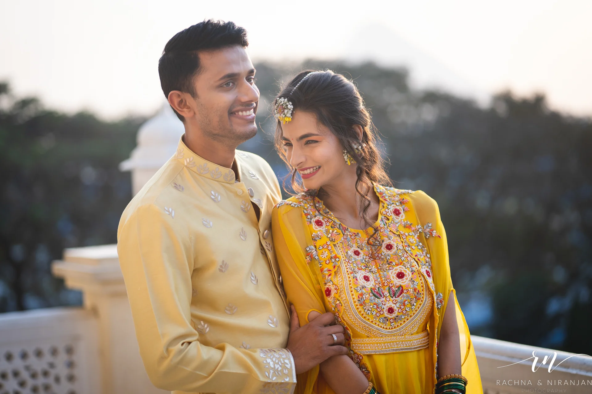 Traditional Maharashtrian Wedding Ceremony at Taj Gateway, Nashik | Captured by Top Wedding Photographer in Pune