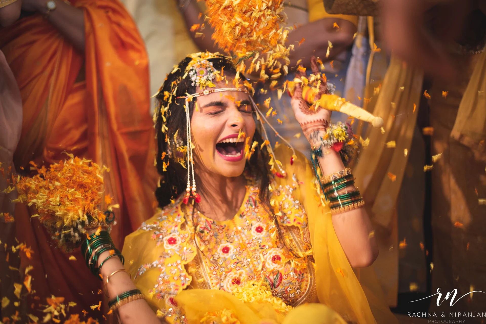 Bride Priyanka’s Natural Smile While Getting Ready for the Wedding Ceremony | Top Wedding Photographer