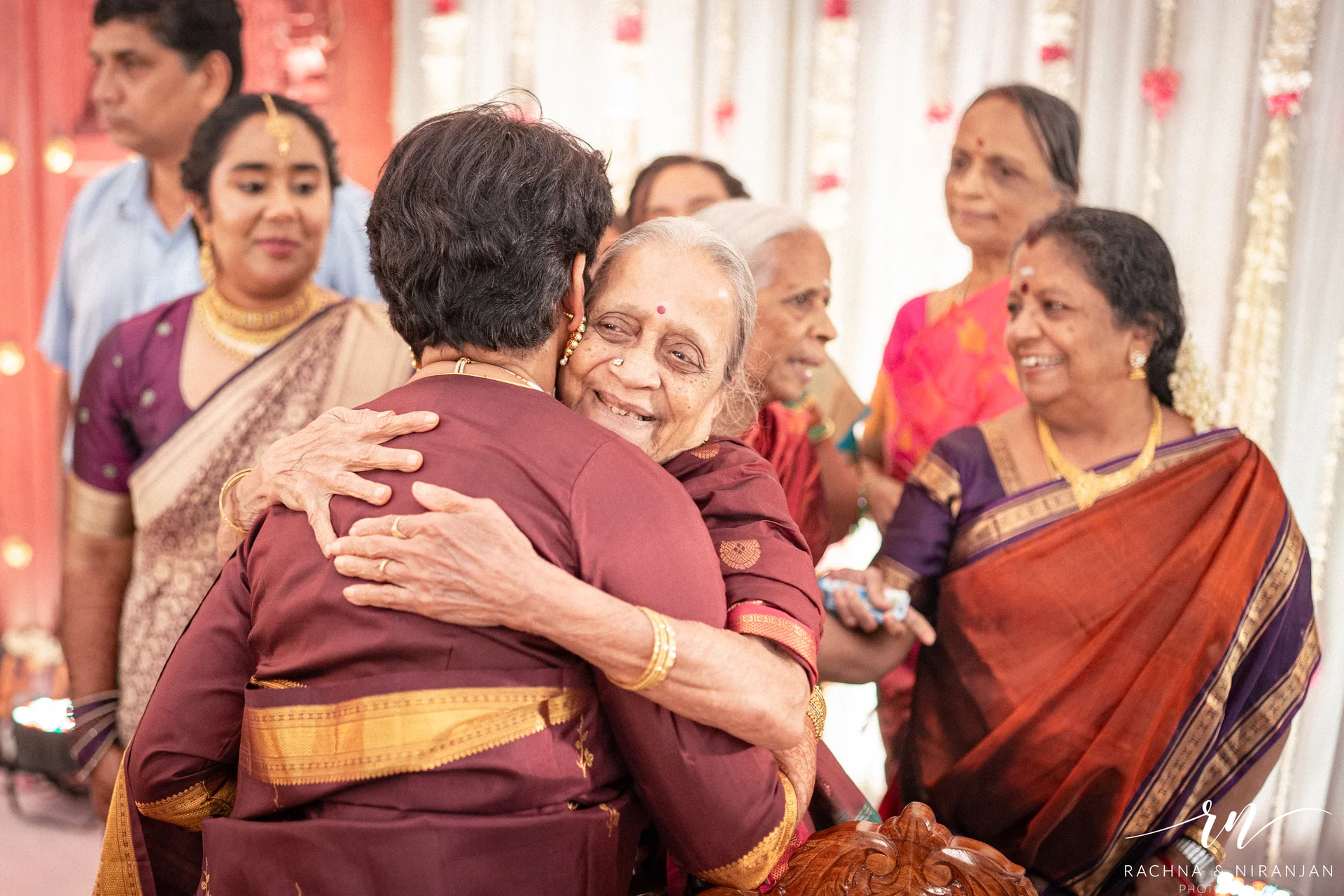 South Indian and North Indian Fusion Wedding Photography | Srishti & Shiva at Taj Fisherman’s Cove