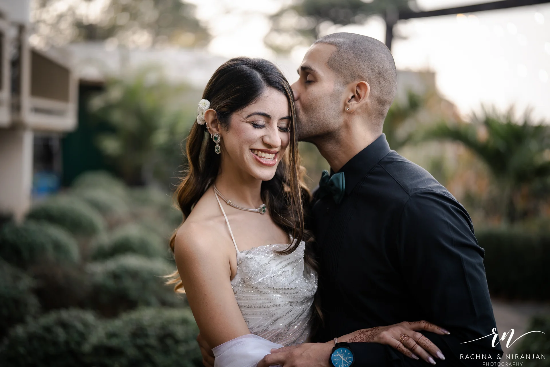 Luxury destination wedding photography at The Cliff Panchgani with mountain views