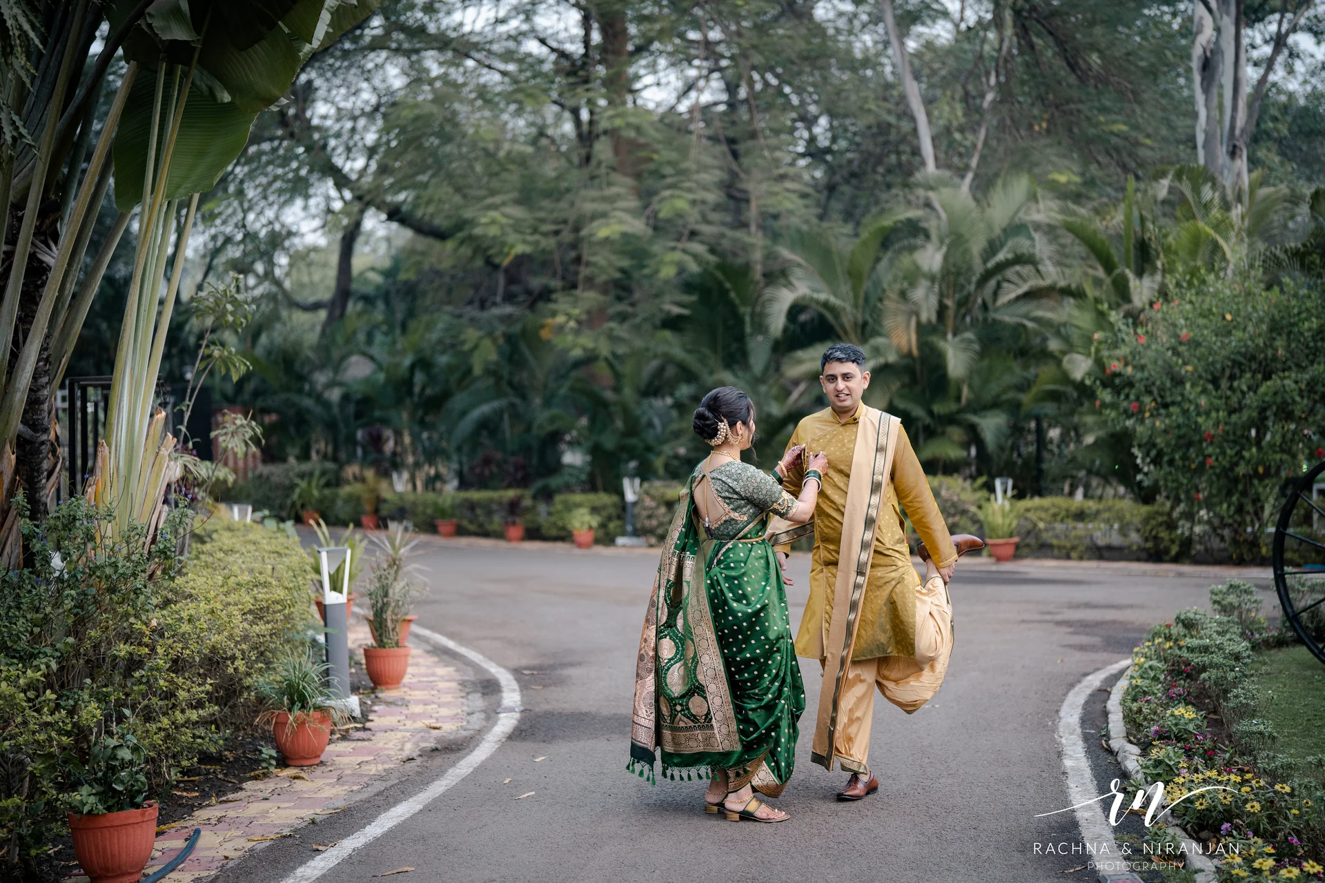 Maharashtrian Wedding Photography at Sub Area Mess, Pune